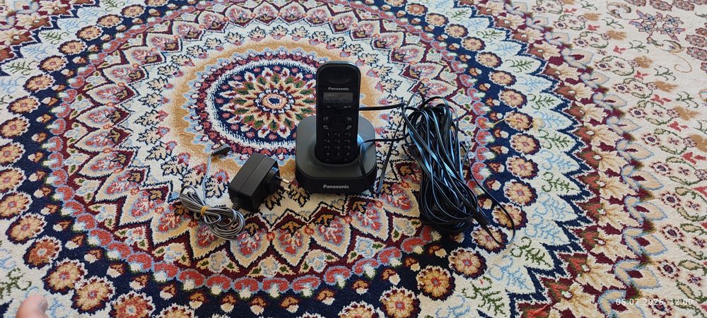 Domashni Telefon sotiladi