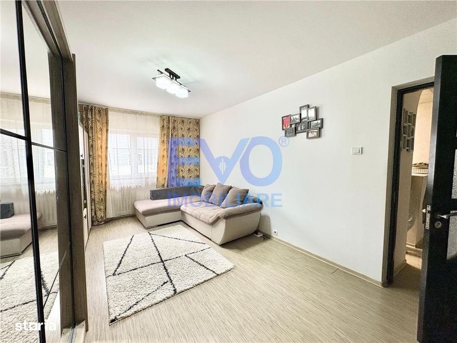 Apartament 2 camere de vanzare, zona Dacia