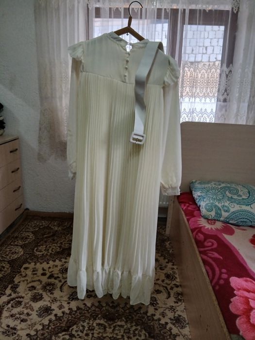 Продаю платье вечерняя