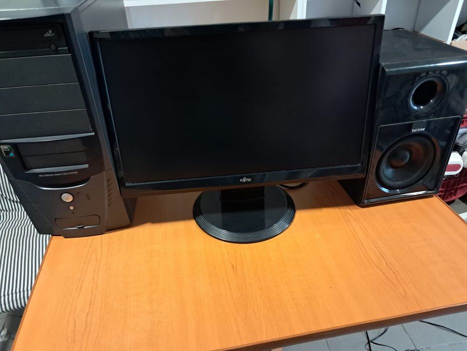 Vând tot ce se vede in poze