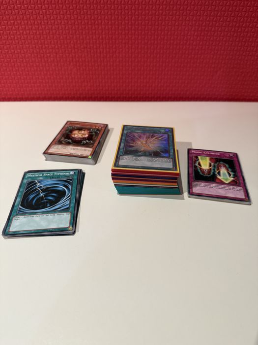 Yu-Gi-Oh Bulk Lot 50+ Cards (Rare / Holo Included)