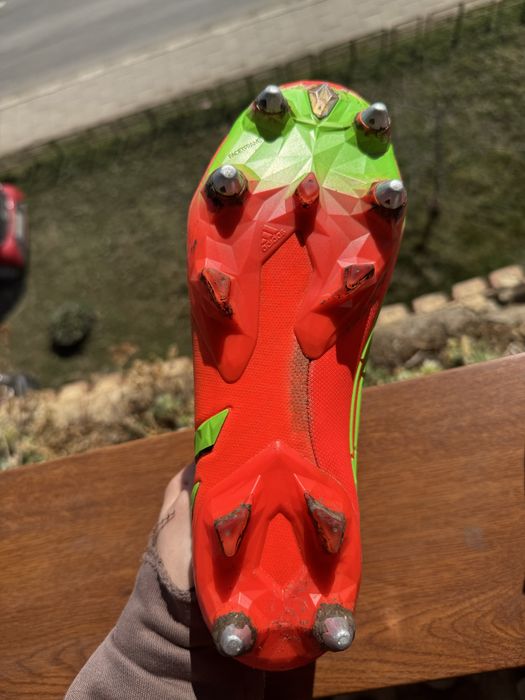 Ghete de fotbal cu filet predator nr 42