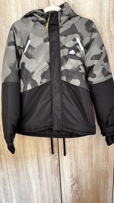 Зимно яке за момче.