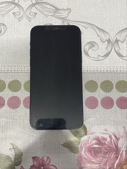 Vand iphone 12,64gb