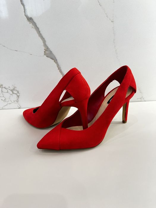 Pantofi cu toc Stradivarius 35