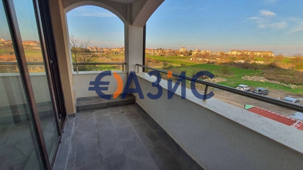 Продава се Двустаен апартамент в Ахелой - 72 кв.м за 843 €/кв.м - Снимка #9