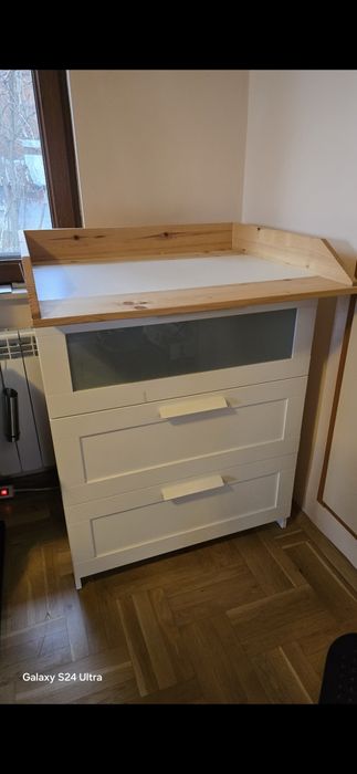 Brimnes ikea шкаф с доп.приставка за повивалник