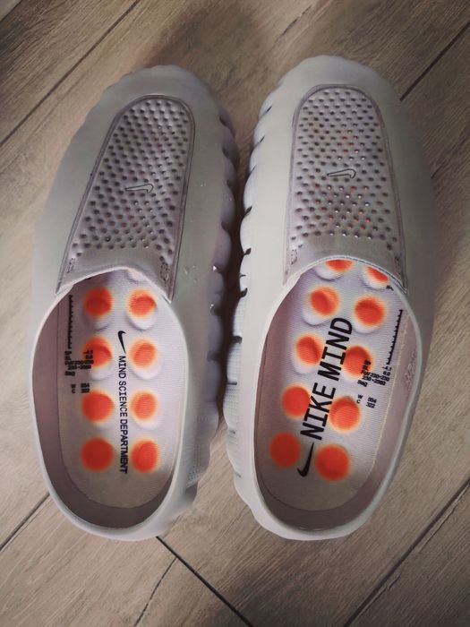 Шлепка nike mind 001