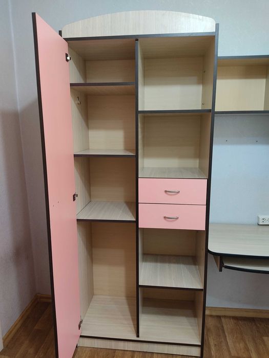 Детская мебель для девочки