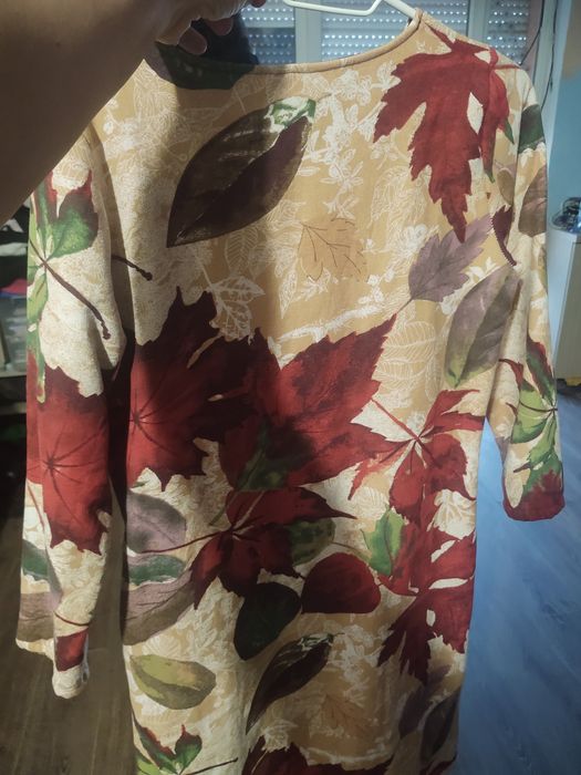 1 rochița  mărimea L