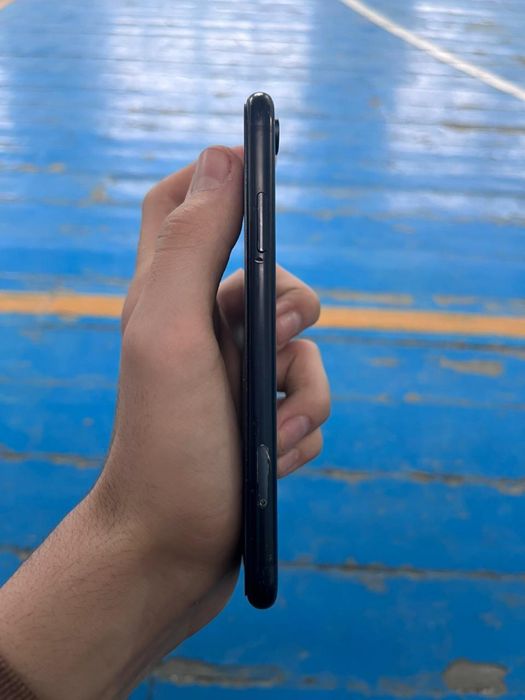 IPhone XR black 64GB