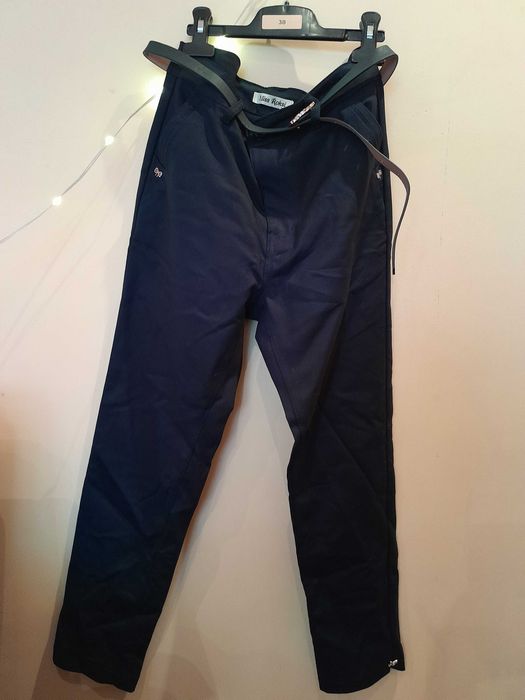 Pantaloni dama noi