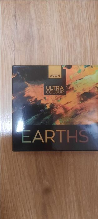 Paleta fard avon Nouă