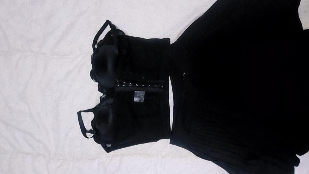 Комплект черно бюстие