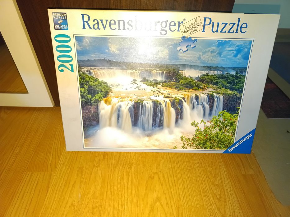 Puzzle 2000 piese