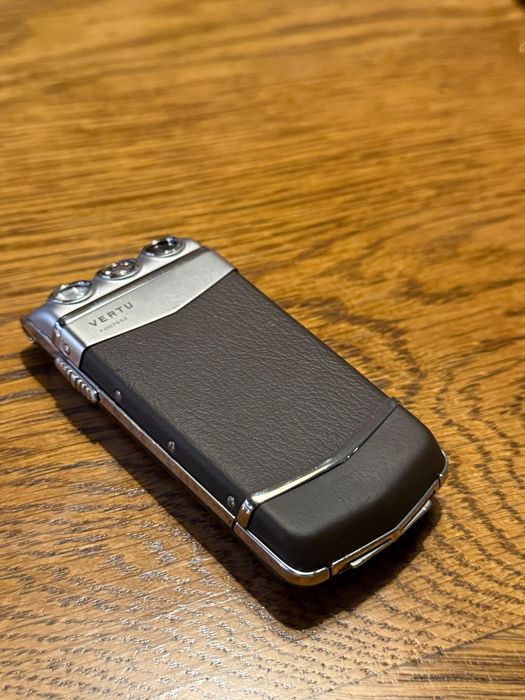 Vertu Ayxta ORIGINAL