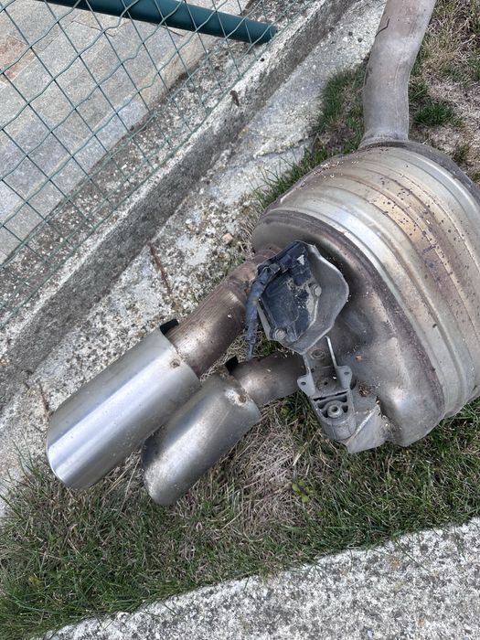 Продавам оригинална генерация от Porsche Panamera 4S