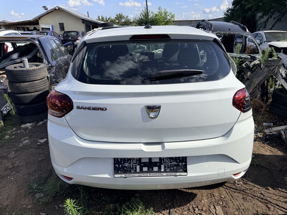 Haion cu luneta / bara spate dacia sandero 3