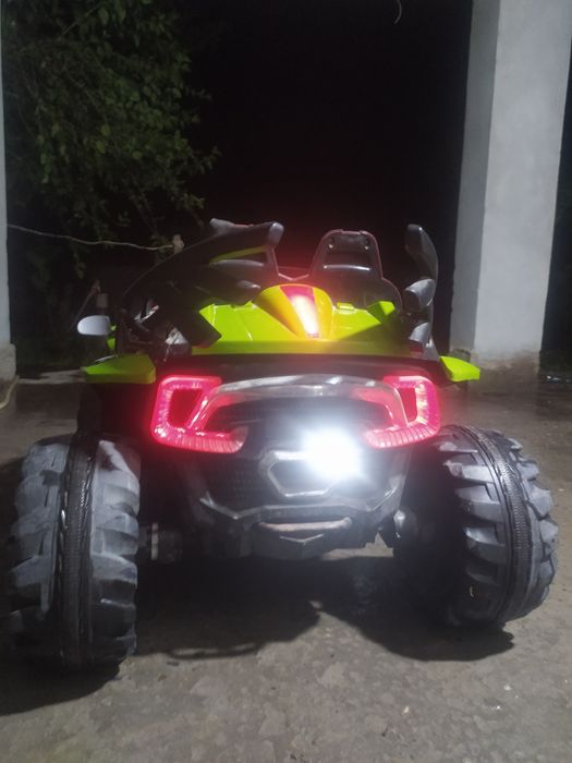 Bolalar uchun mashina