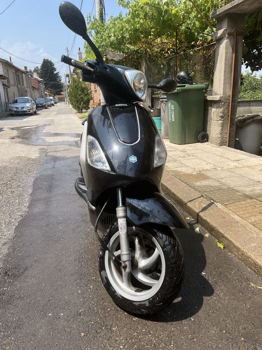 Piaggio fly регистриран