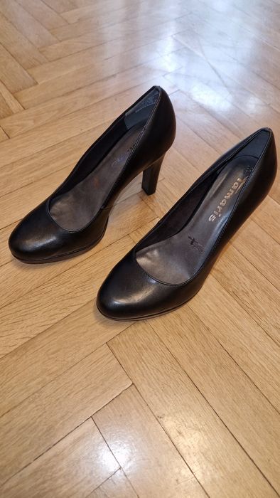 Стилни обувки Tamaris