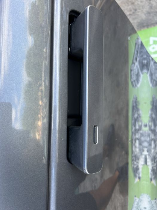 Mâner ușă exterior stânga față  Range Rover Velar