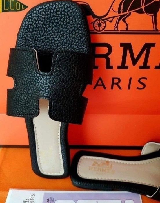 Papuci negri dama,import Italia, diverse mărimi, cutie  inclusa