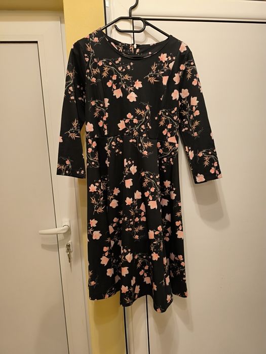 Дамски  рокли Junona,Lucy,Avenew