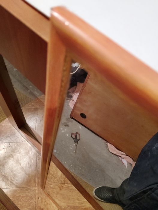 Огледало с рамка от дърво