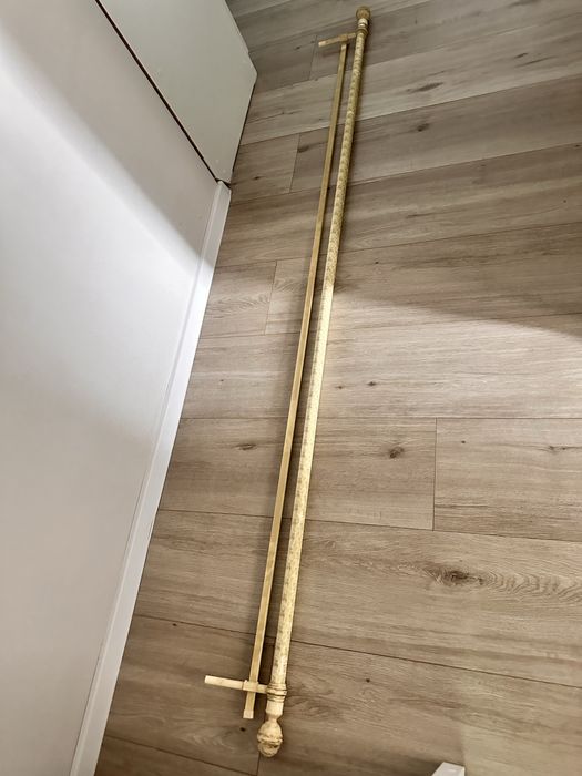 Продам карниз для кухни