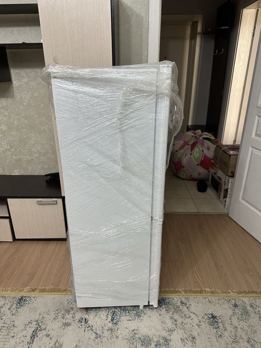 Холодиьник новый