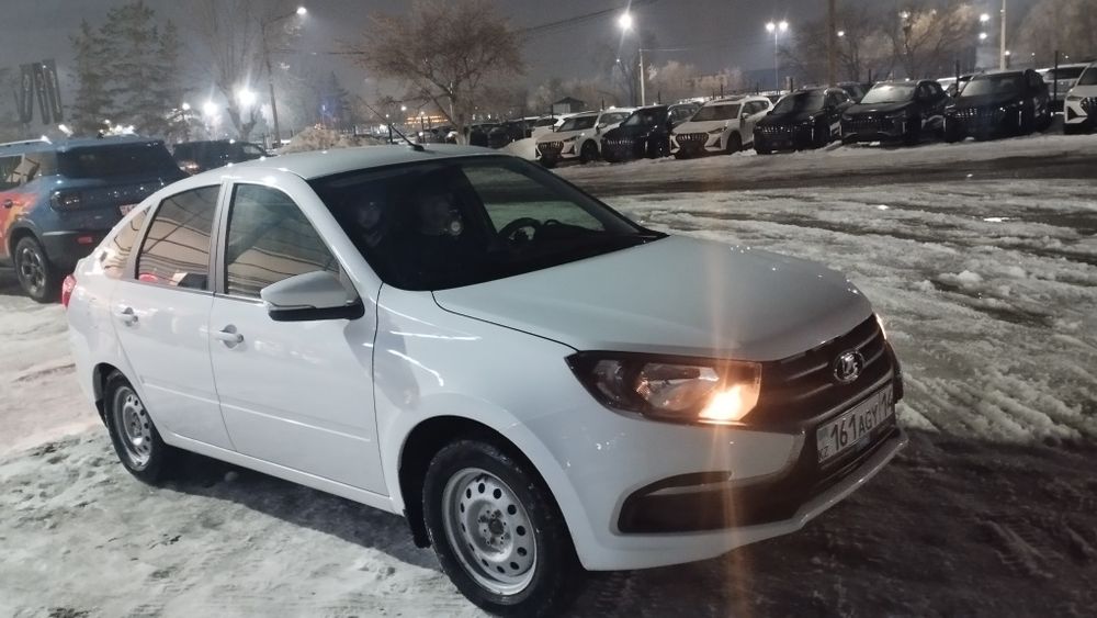 Продам автомобиль Лада гранта