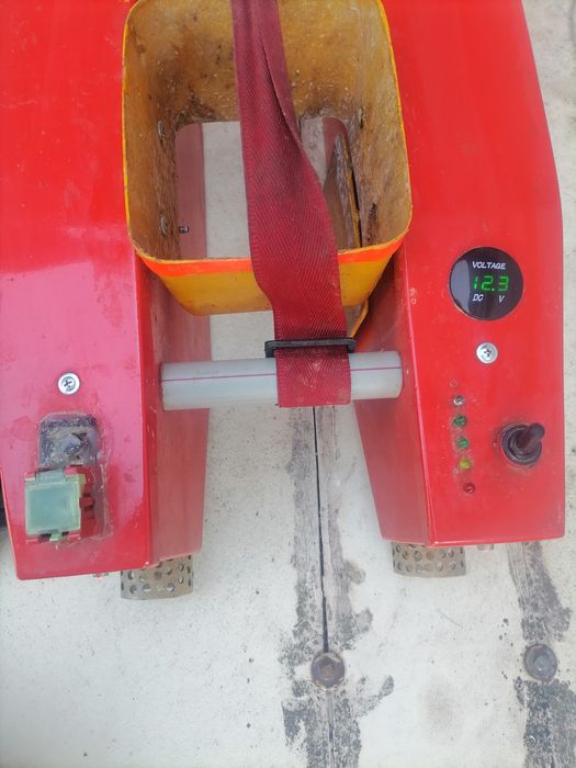 Лодка за захранка