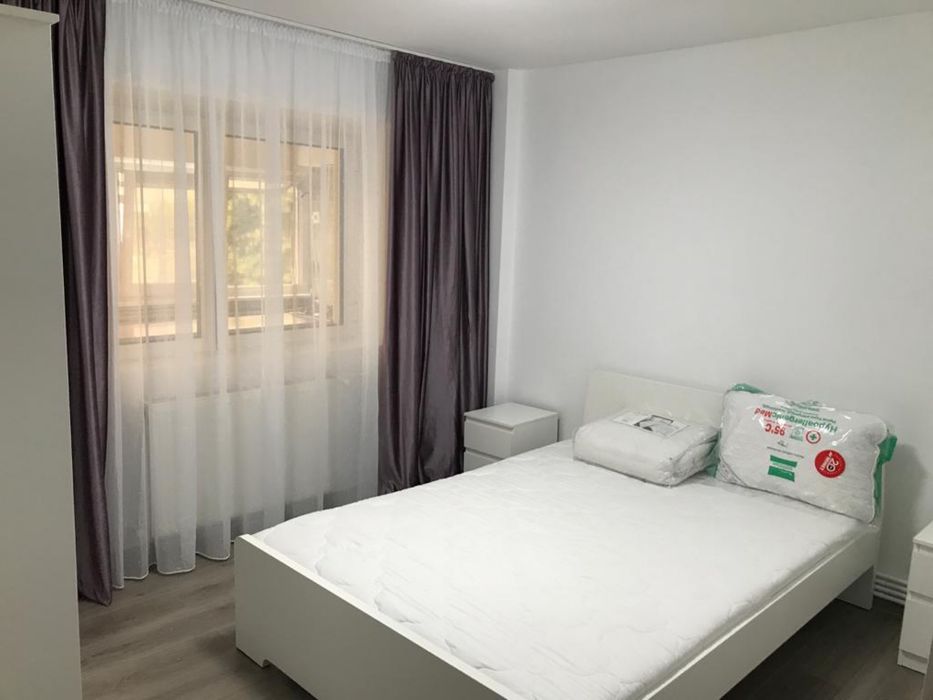 Inchiriez apartament 2 camere Bld.Bucuresti