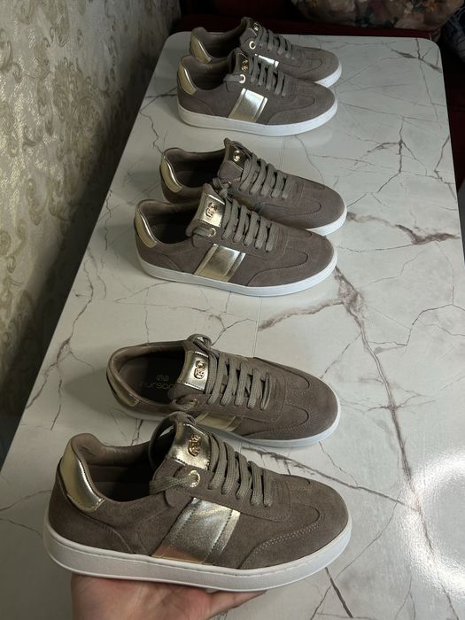 Кроссовки турецкие