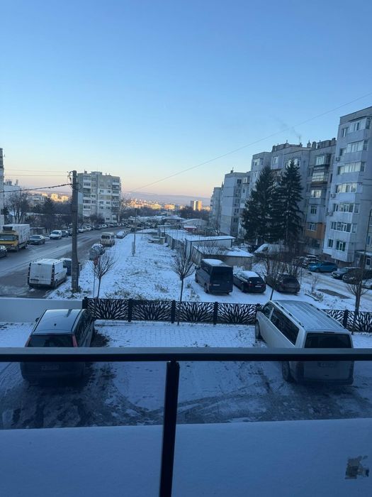 Продавам 3-Стаен  във Комплекс