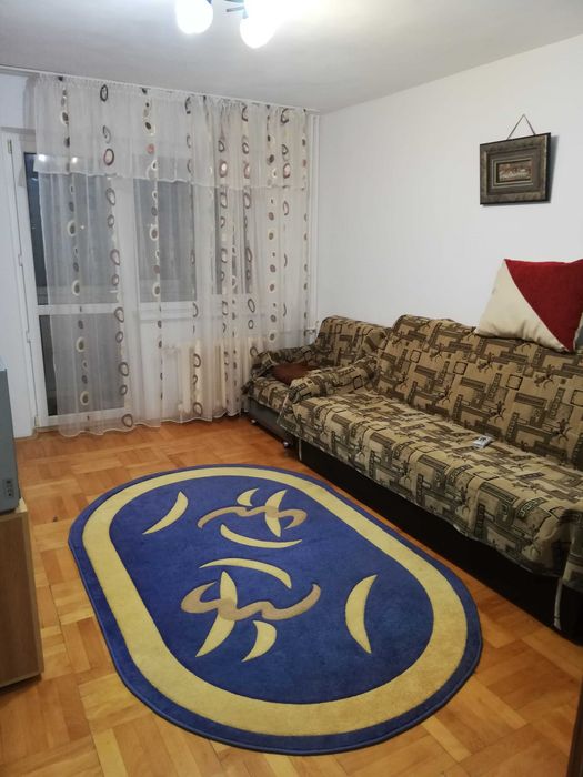 Închiriere apartament cu 2 camere