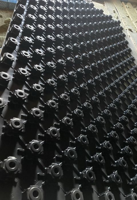 Placa nuturi purmo 200eps . In jur de 15 mp + 2 cuti tece cu prinderi