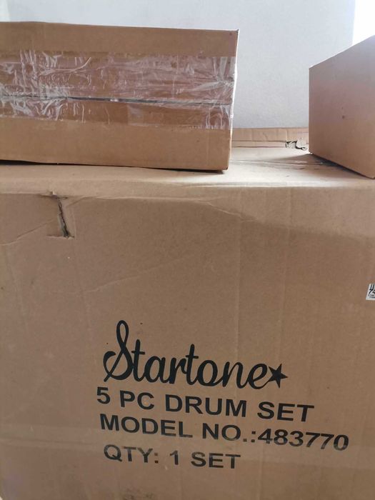 Amplificator, Mixer, Boxe, Set Tobe Startone (Se mai vinde si lemn)