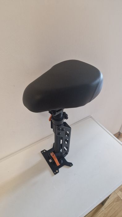 Vand scaun trotineta original Kukirin nou!!