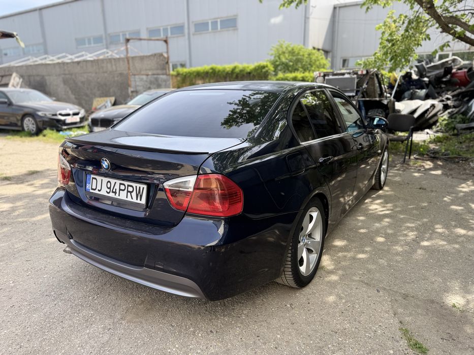 BMW e90 320d m47 automat