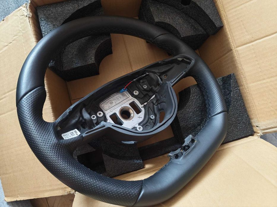 Volan E-Class W213 - Lane Assist