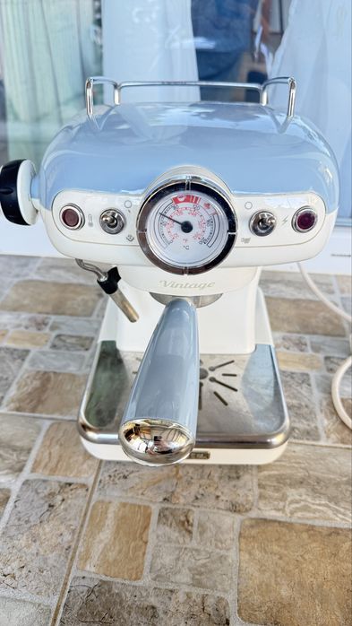Vand espressor de cafea