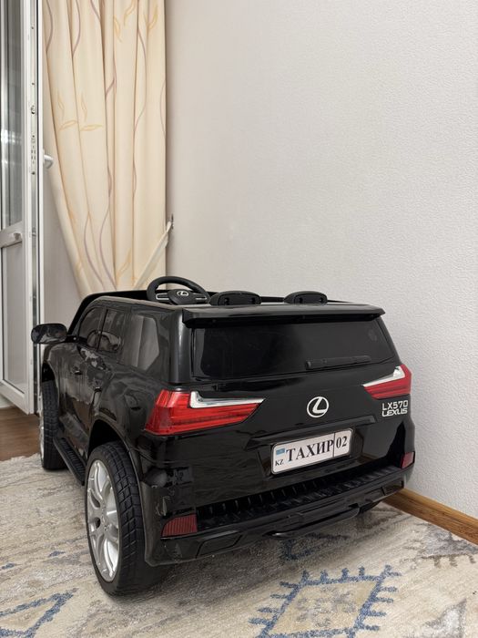 Игровая машина lexus