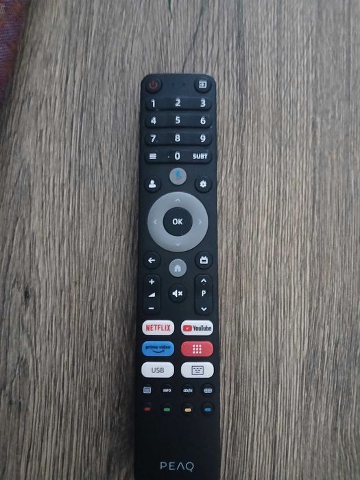 Vand Smar TV 4K funcționează bine nu este lovit si nici zgariat PEAQ