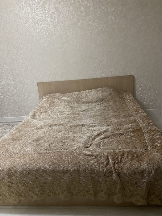 Продается спальный диван со шкафом