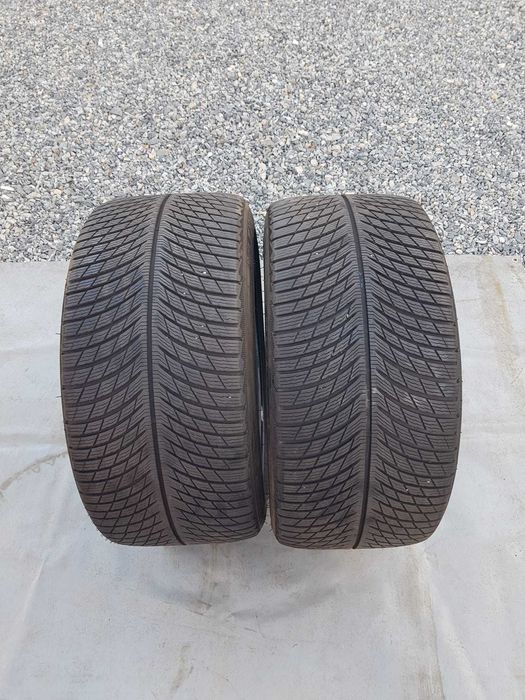 2 anvelope de iarna, Michelin, 295/35/R20, DOT 2023, Pret: 250lei/bucata