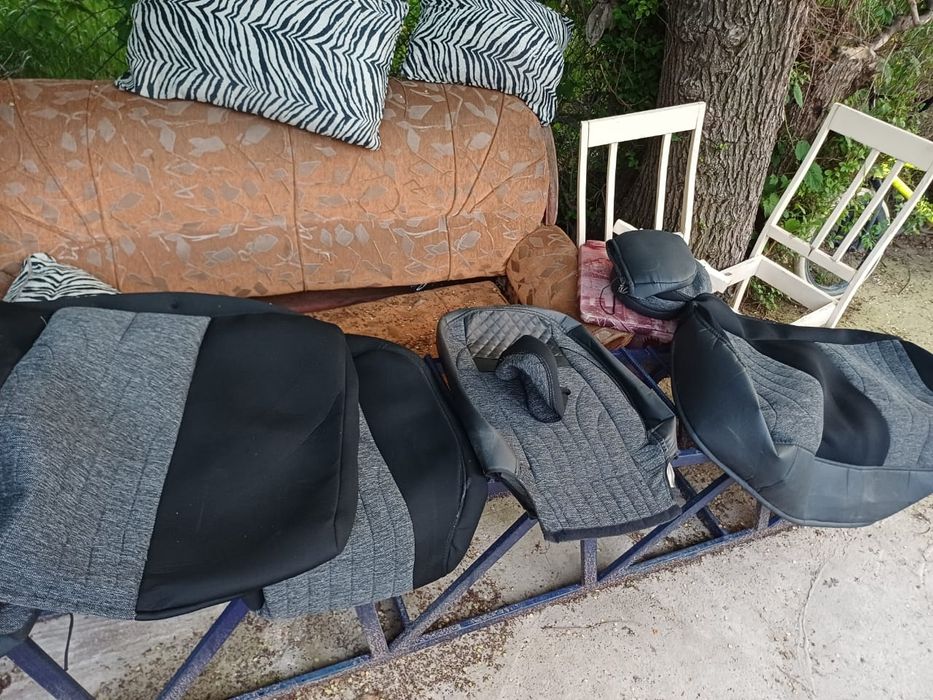 Продаю полики и чехлы на кобальт