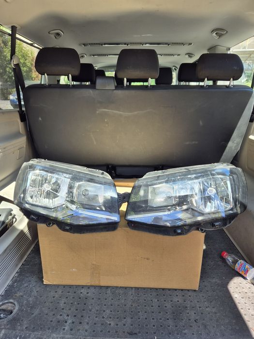 Vand faruri Volkswagen Transporter/ Caravelle/ Multivan T6 2018 Valeo