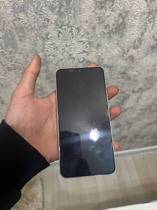 Samsung s22 sotiladi